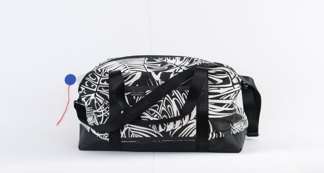 Tropical Black